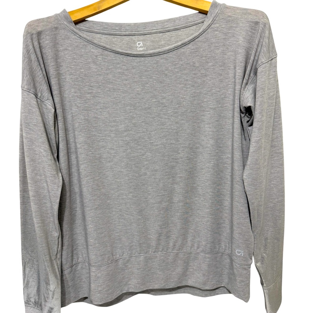 Gapfit Metallic Sleeve Top